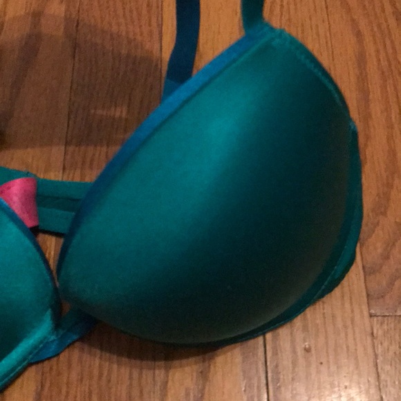 La Senza bra - Picture 3 of 3